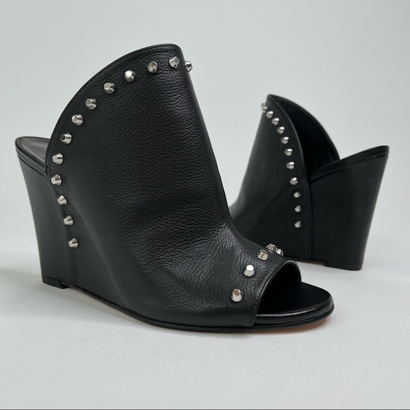 𝅺NEW Stuart Weitzman Upfrontal Black Studded Leather Open-toe Wedge Mules HTF - Picture 1 of 15